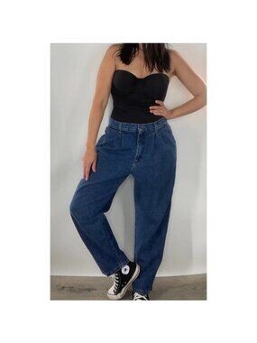 LEE High Rise Vintage Pleated Front Denim Mom Jeans